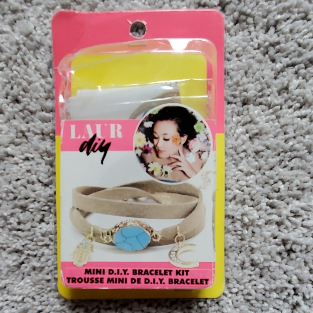 D.I.Y. MINI BRACELET KIT